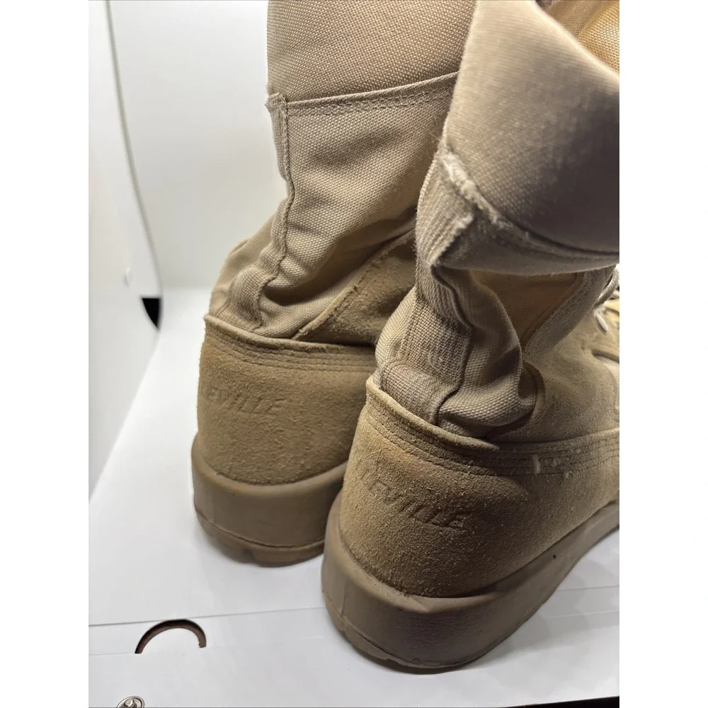 Belleville 390DES Mens 11 R Desert Tan Suede Outdoor Tactical Military Boots